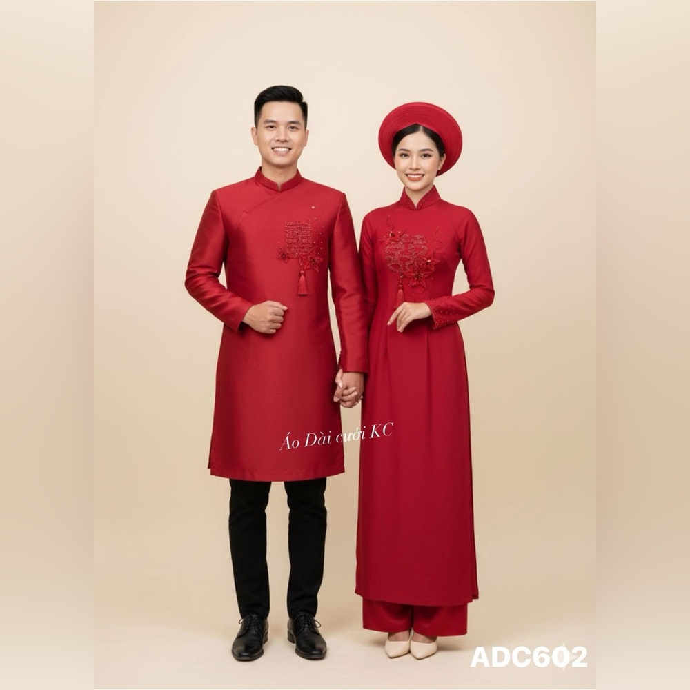 Elegant Red Traditional Couple Aodai